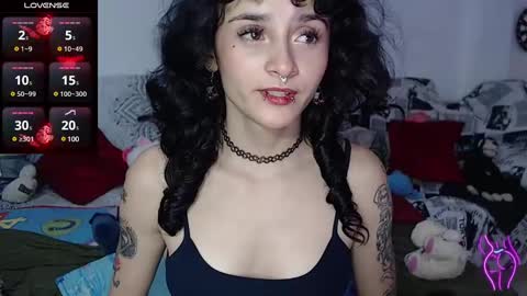 Julieta Jaguar online show from 3, 2, 2025