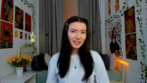Julieta or Jully online show from 17, 12, 2024