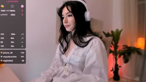 Julieta or Jully online show from 10, 1, 2025