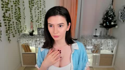 Snapshot of julietaromaniss chatting on 18, 12, 2025 Julieta or Jully online show from 18, 12, 2025