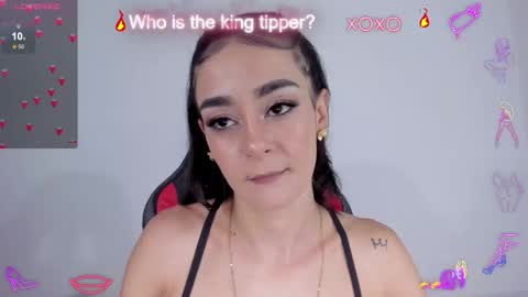 Snapshot of julietaserafelle chatting on 20, 10, 2025 serafelle online show from 20, 10, 2025