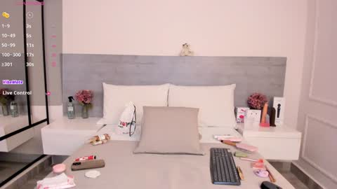 Juliana online show from 26, 12, 2024
