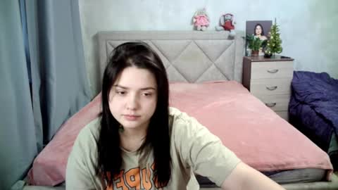 Julietkitty online show from 10, 1, 2025