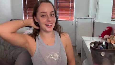 Juliet online show from 12, 11, 2025