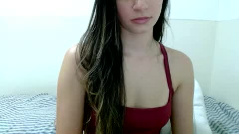 julietolentino_silva online show from 21, 9, 2025