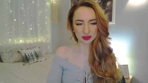 JulietteSensual online show from 5, 1, 2025