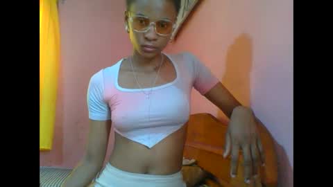 juliexexy online show from 22, 12, 2024