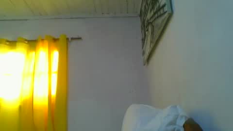 juliexexy online show from 5, 3, 2025