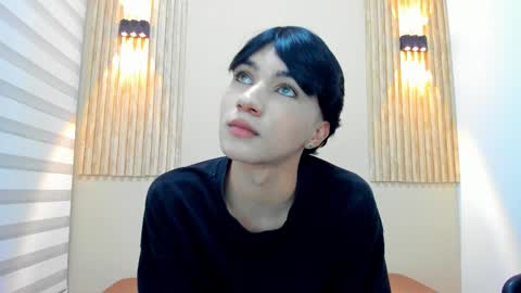 Snapshot of julii_rico chatting on 20, 10, 2025 JULI online show from 20, 10, 2025