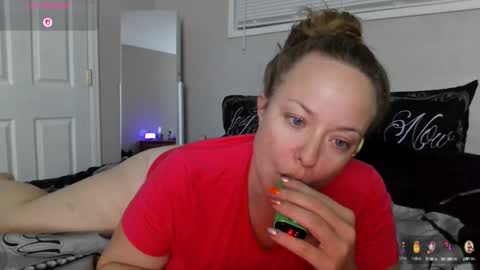 Juli Monroe online show from 14, 10, 2025