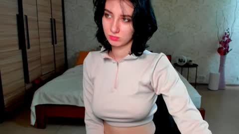 Snapshot of julissweet chatting on 11, 1, 2025 Asmodeus online show from 11, 1, 2025