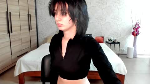 Snapshot of julissweet chatting on 19, 1, 2025 Asmodeus online show from 19, 1, 2025