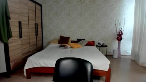 Snapshot of julissweet chatting on 27, 1, 2025 Asmodeus online show from 27, 1, 2025