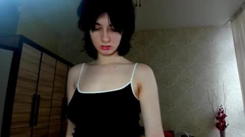 Snapshot of julissweet chatting on 2, 2, 2025 Asmodeus online show from 2, 2, 2025