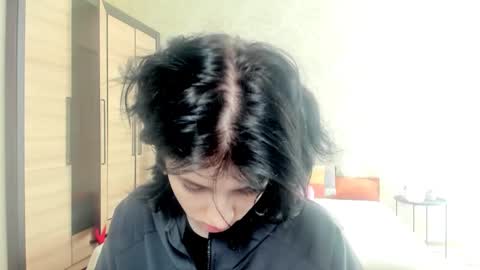 Snapshot of julissweet chatting on 9, 3, 2025 Asmodeus online show from 9, 3, 2025