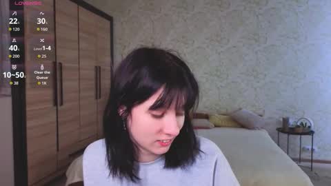 Snapshot of julissweet chatting on 17, 10, 2025 Asmodeus online show from 17, 10, 2025
