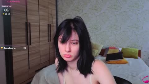 Snapshot of julissweet chatting on 7, 11, 2025 Asmodeus online show from 7, 11, 2025