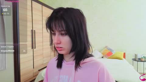 Snapshot of julissweet chatting on 14, 11, 2025 Asmodeus online show from 14, 11, 2025