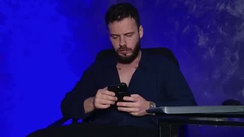 JULiUS   online show from 20, 12, 2025