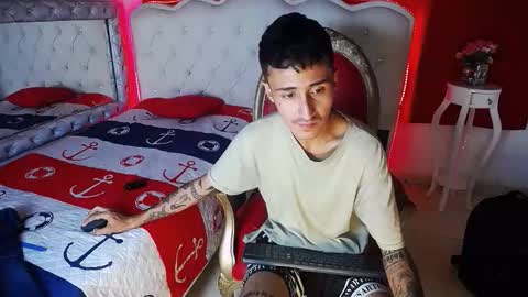 jullian_ricci_ online show from 12, 2, 2026