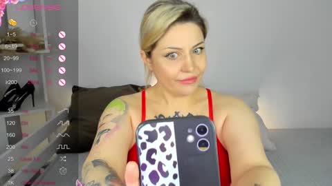 Jully online show from 27, 2, 2025
