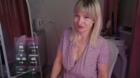 Julia online show from 3, 12, 2024