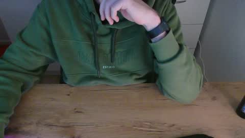 junk2711 online show from 4, 1, 2025