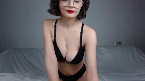 Snapshot of junnewers chatting on 17, 1, 2025 JunneWers online show from 17, 1, 2025