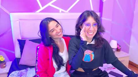 Snapshot of jupiter_saturno chatting on 20, 11, 2025 Jupiter y Saturno online show from 20, 11, 2025