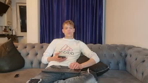 Snapshot of just_alexx12 chatting on 21, 12, 2024 just_alexx12 online show from 21, 12, 2024