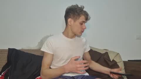 Snapshot of just_alexx12 chatting on 1, 1, 2025 just_alexx12 online show from 1, 1, 2025