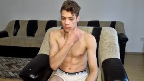 Snapshot of just_alexx12 chatting on 6, 1, 2025 just_alexx12 online show from 6, 1, 2025