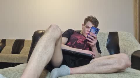 Snapshot of just_alexx12 chatting on 7, 1, 2025 just_alexx12 online show from 7, 1, 2025