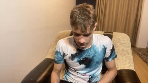 Snapshot of just_alexx12 chatting on 13, 1, 2025 just_alexx12 online show from 13, 1, 2025