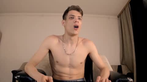 Snapshot of just_alexx12 chatting on 19, 2, 2025 just_alexx12 online show from 19, 2, 2025