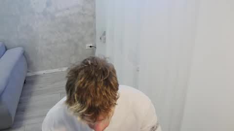 Snapshot of just_alexx12 chatting on 22, 10, 2025 just_alexx12 online show from 22, 10, 2025