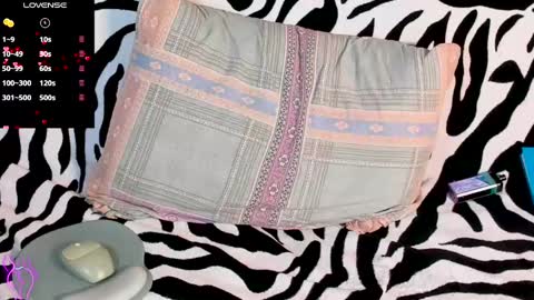 Snapshot of just_fucked chatting on 5, 2, 2025 Nika and Mark online show from 5, 2, 2025