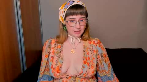 Snapshot of just_fucked chatting on 30, 9, 2025 Nika and Mark online show from 30, 9, 2025