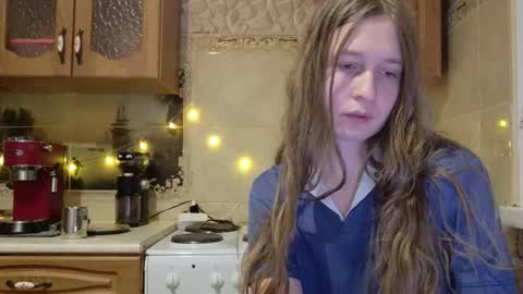 Snapshot of just_k1tty chatting on 22, 10, 2025 just_k1tty online show from 22, 10, 2025