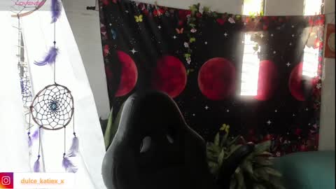 Snapshot of just_katiex chatting on 14, 1, 2025 Sofia online show from 14, 1, 2025