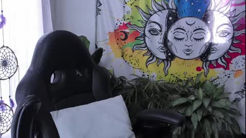 Sofia online show from 2, 2, 2025