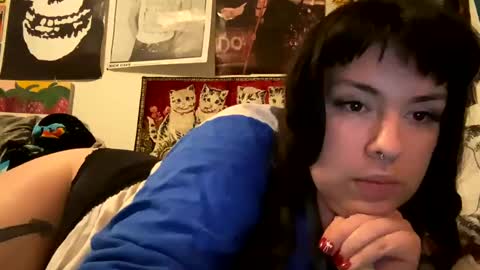 Snapshot of justalittlewetnow chatting on 11, 2, 2025 justalittlewetnow online show from 11, 2, 2025