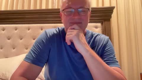 Michael online show from 31, 10, 2025