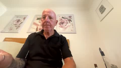 justhavingfun2468 online show from 9, 1, 2025