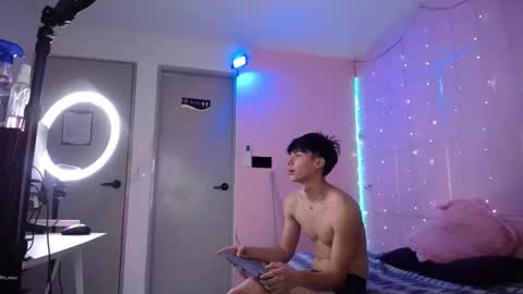 Justin online show from 4, 11, 2025