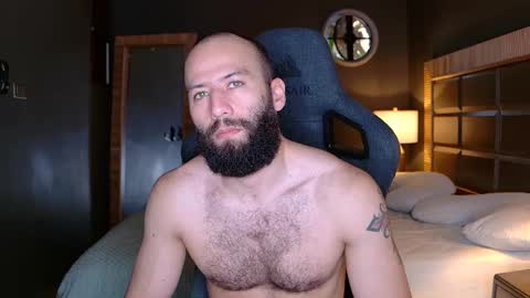 Snapshot of justin_hton chatting on 26, 10, 2025 Justin online show from 26, 10, 2025