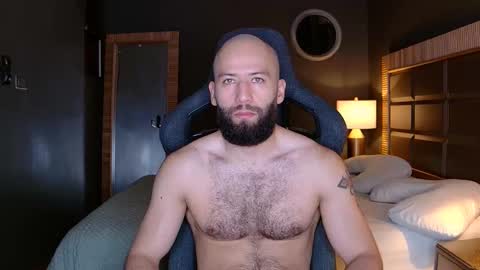 Snapshot of justin_hton chatting on 28, 10, 2025 Justin online show from 28, 10, 2025