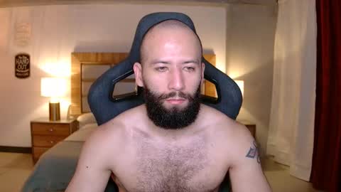 Snapshot of justin_hton chatting on 30, 11, 2025 Justin online show from 30, 11, 2025