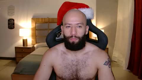 Snapshot of justin_hton chatting on 4, 12, 2025 Justin online show from 4, 12, 2025