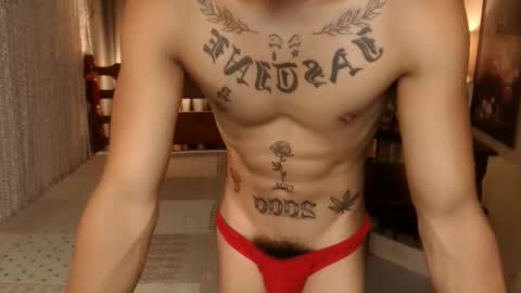 justine_hunk online show from 24, 10, 2025